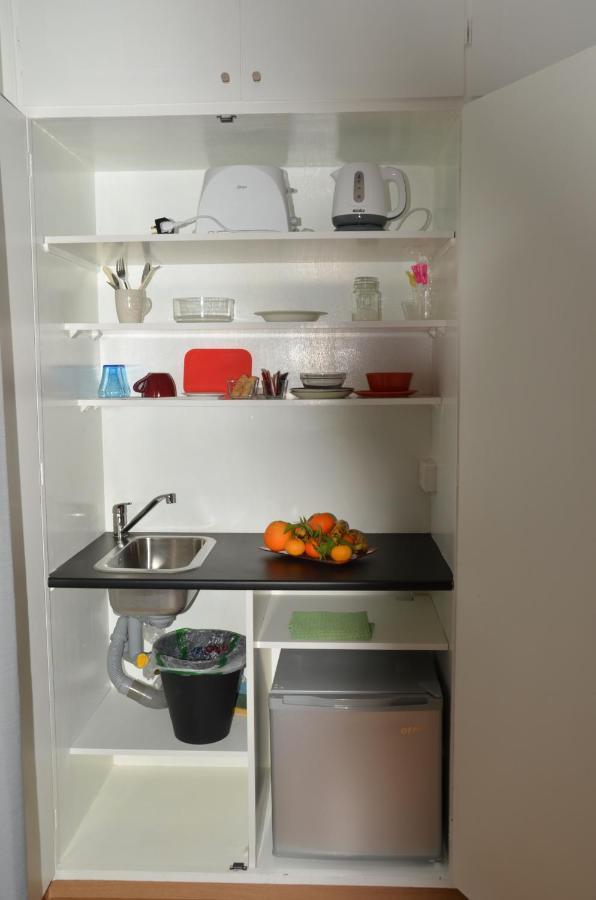 Strovolos Value Suites Bagian luar foto