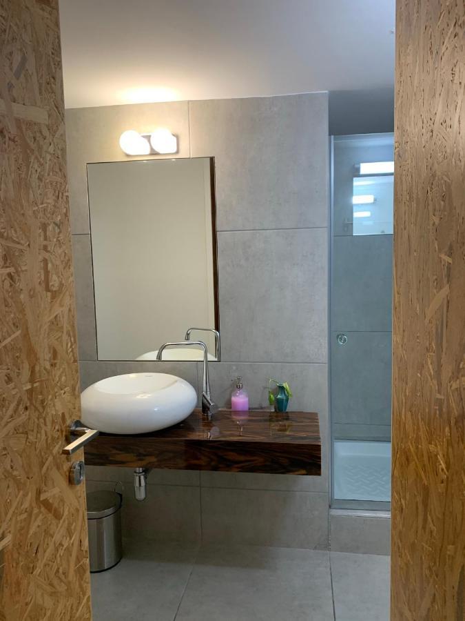 Strovolos Value Suites Bagian luar foto