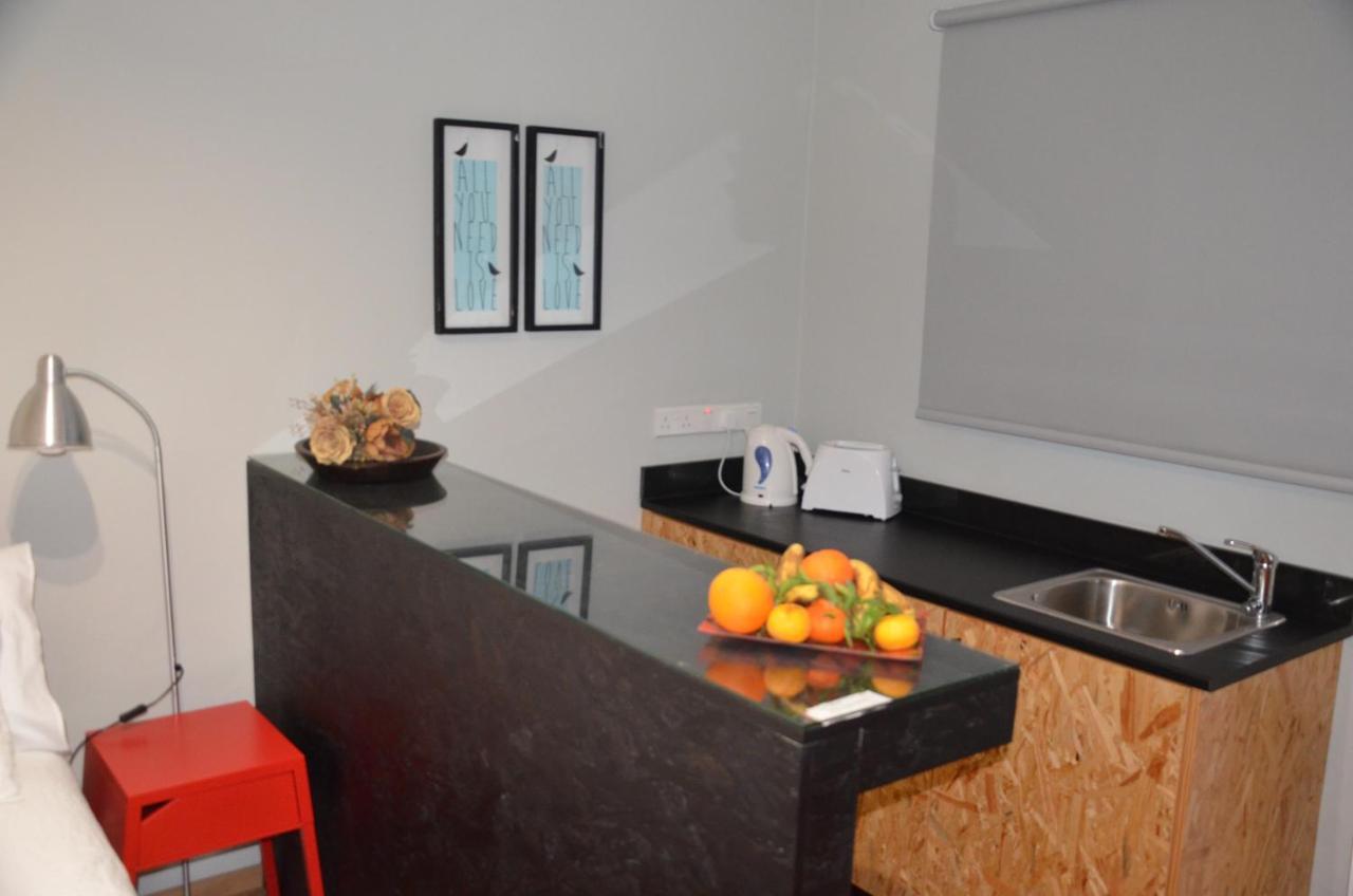 Strovolos Value Suites Bagian luar foto